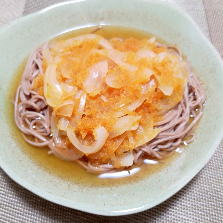 めんつゆで作る紅葉・大根おろし蕎麦